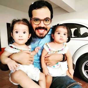 Meet your Posher, Paco